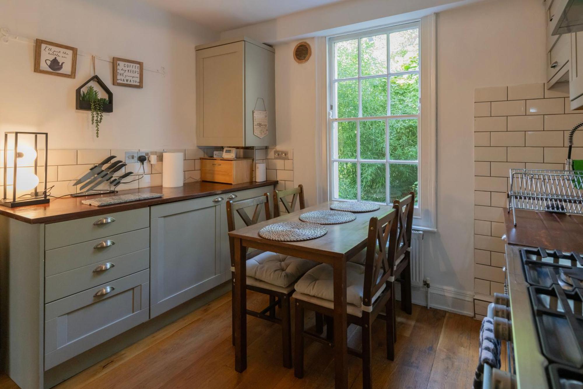 Gorgeous 2Bed House In New Road Apartamento Londres Exterior foto